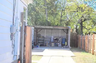 3218 Emmett St, Dallas, TX 75211 - Photo 21