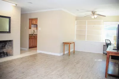 3218 Emmett Street, Dallas, TX 75211 - Photo 3