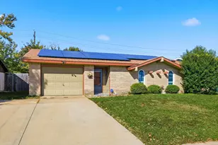 6317 Locust St, Rowlett, TX 75089 - Photo 1