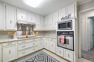 9737 Burney Dr, Dallas, TX 75243 - Photo 13