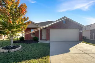 421 Blue Crow Ln, Fort Worth, TX 76052 - Photo 7