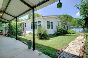 302 Collum Dr, Lake Bridgeport, TX 76426 - Photo 29