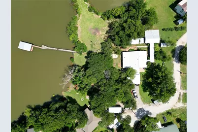 302 Collum Drive, Lake Bridgeport, TX 76426 - Photo 37