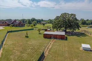 695 County Road 36120 Rd, Honey Grove, TX 75446 - Photo 39