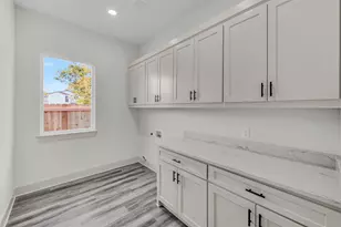 715 E Jefferson St, Waxahachie, TX 75165 - Photo 17