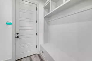 715 E Jefferson St, Waxahachie, TX 75165 - Photo 15