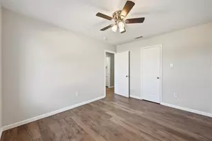 5608 Twin Oaks Dr, Haltom City, TX 76148 - Photo 25
