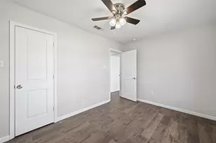 5608 Twin Oaks Dr, Haltom City, TX 76148 - Photo 21