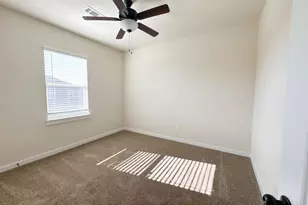 732 Blackland dr, Venus, TX 76084 - Photo 17