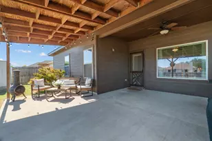 8304 W White Hart Dr, Fort Worth, TX 76179 - Photo 31