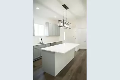 309 E Cheek Street, Saint Jo, TX 76265 - Photo 13