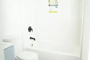 309 E Cheek St, Saint Jo, TX 76265 - Photo 21