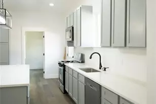 309 E Cheek St, Saint Jo, TX 76265 - Photo 11