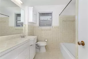 6525 E Mockingbird Ln, Dallas, TX 75214 - Photo 15