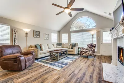 8060 Watson Road, Lantana, TX 76226 - Photo 5