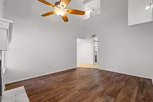 812 Creekside Dr, Lewisville, TX 75067 - Photo 9