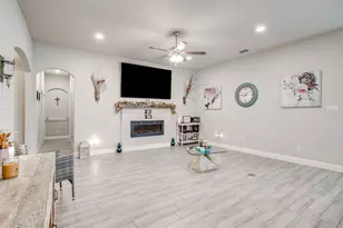 940 Sam St, Springtown, TX 76082 - Photo 7