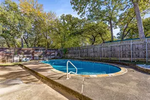 203 Walnut Way, Euless, TX 76039 - Photo 29