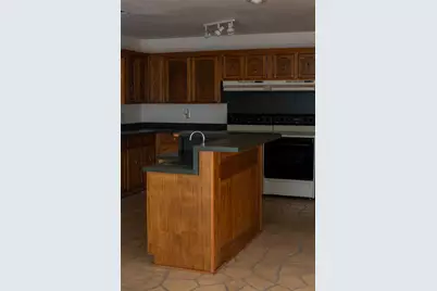 156 Wayman Drive, Whitney, TX 76692 - Photo 11