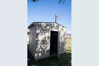 156 Wayman Drive, Whitney, TX 76692 - Photo 7