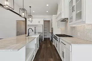 4594 Lake Breeze Dr, McKinney, TX 75071 - Photo 9