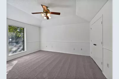 806 SE 4th Street, Grand Prairie, TX 75051 - Photo 5