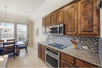 320 Little John Court, Saginaw, TX 76179 - Photo 15