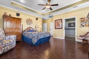 5270 Saddle Ridge Ct, Athens, TX 75752 - Photo 15