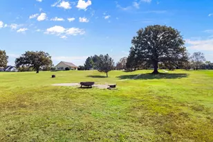 5270 Saddle Ridge Ct, Athens, TX 75752 - Photo 37