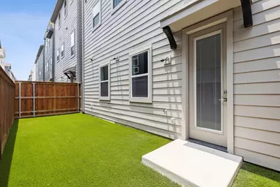 2468 Carmelita Street, Dallas, TX 75212 - Photo 17