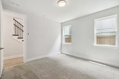 2468 Carmelita Street, Dallas, TX 75212 - Photo 11