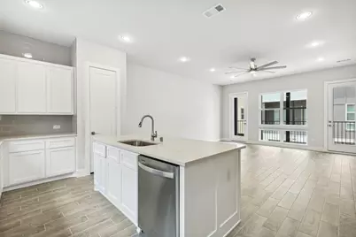2468 Carmelita Street, Dallas, TX 75212 - Photo 7