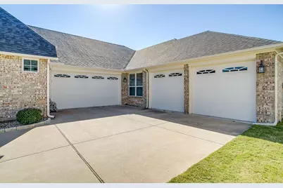 3009 Nob Hill Drive, Burleson, TX 76028 - Photo 3