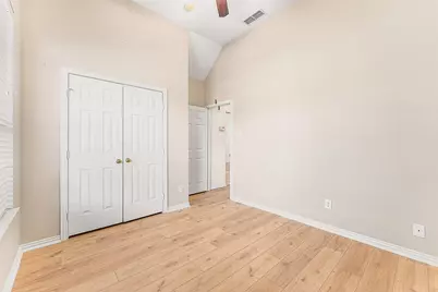 111 Midcrest Drive, Irving, TX 75063 - Photo 17