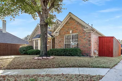 111 Midcrest Drive, Irving, TX 75063 - Photo 3