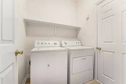 111 Midcrest Drive, Irving, TX 75063 - Photo 21