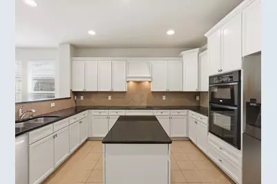 2731 Safe Harbor Drive, Lewisville, TX 75056 - Photo 11