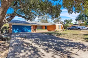 709 Valley View Dr, Arlington, TX 76010 - Photo 3