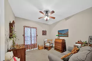 517 Wildewood Dr, Chandler, TX 75758 - Photo 15