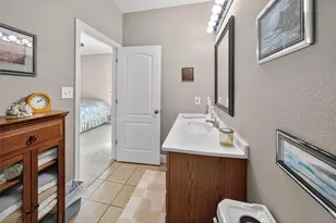 517 Wildewood Dr, Chandler, TX 75758 - Photo 9