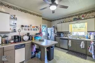 518 Meander St, Abilene, TX 79602 - Photo 9