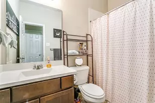 1629 Ridge Creek Ln, Aubrey, TX 76227 - Photo 17