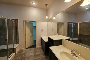 8627 Calvin Rd, Irving, TX 75063 - Photo 27