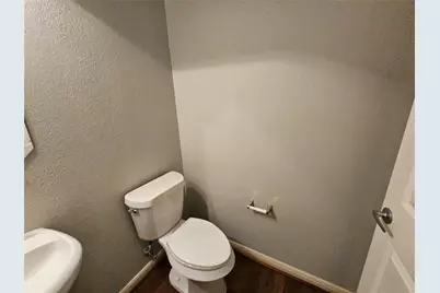 8627 Calvin Road, Irving, TX 75063 - Photo 7