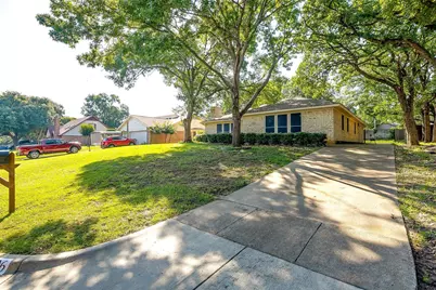 5306 Oak Brook Road, Arlington, TX 76016 - Photo 3