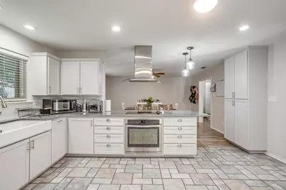 5306 Oak Brook Road, Arlington, TX 76016 - Photo 9