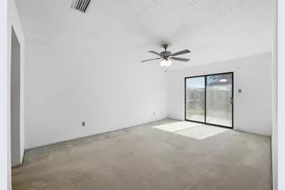 2212 Benbrook Drive, Carrollton, TX 75007 - Photo 13