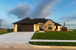 1805 Sudbury Dr, Cleburne, TX 76033 - Photo 1