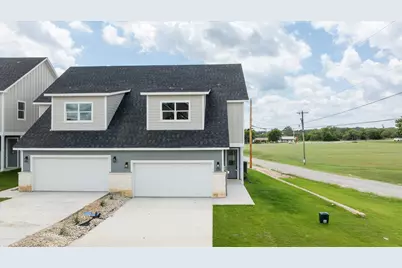 720 N Sycamore Street, Hico, TX 76457 - Photo 25