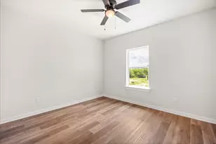 720 N Sycamore St, Hico, TX 76457 - Photo 21